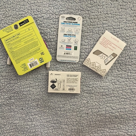 Personal Smartphone Tech Kit - Picture 2 of 2